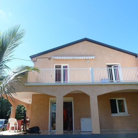 Bed and Breakfast Chez Chouchou Riviere Saint-Louis Exterior foto